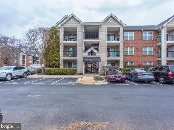 3306 Wyndham Cres #129, Alexandria, VA 22302