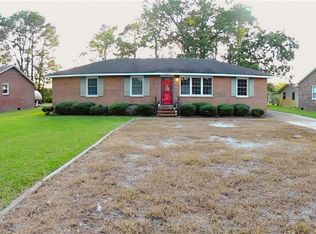 4209 Dayle Acres Rd, Suffolk, VA 23435