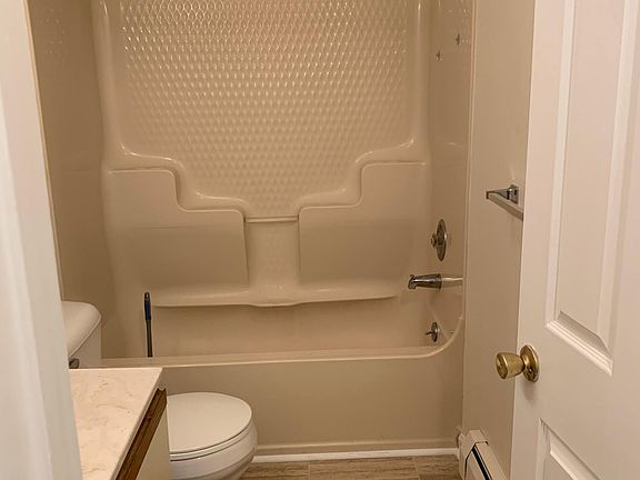 4th image of 1105 Kerstetter Ct