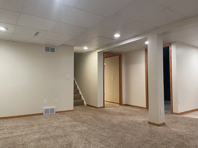 608 Chapman St — Photo 24