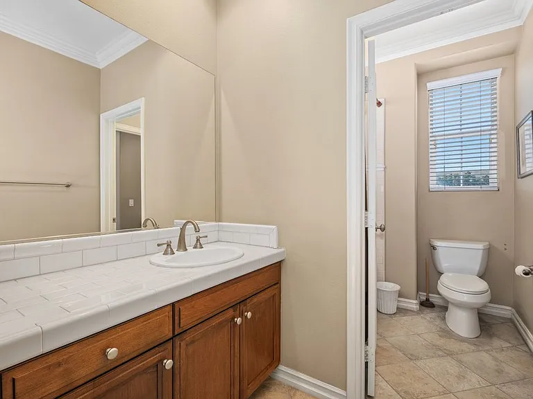 16618 Honeybee Dr — Photo 33