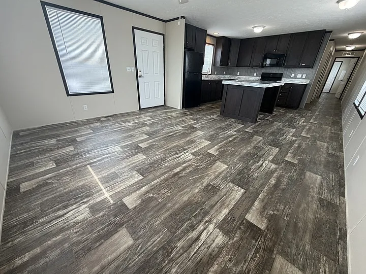 38000 Le Chateau Blvd #500 — Photo 5