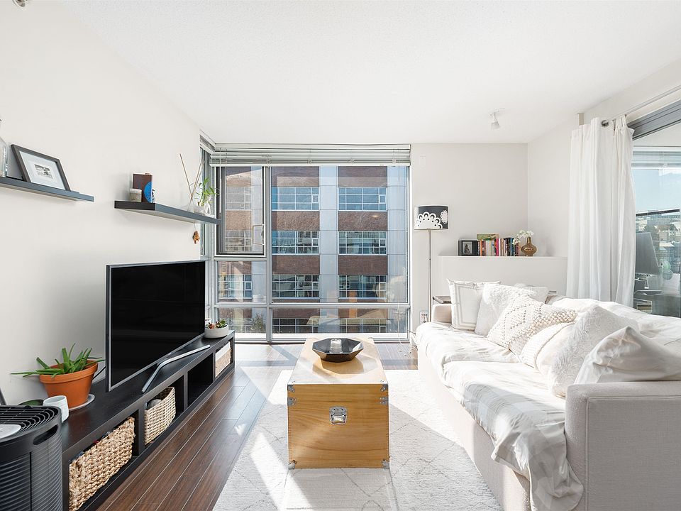 1st image of 587 W 7th Ave #803