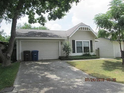 3932 Heritage Hill Dr Photo 1