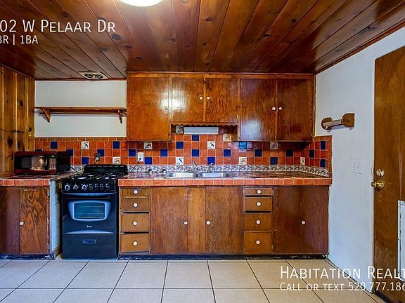 2nd image of 502 W Pelaar Dr