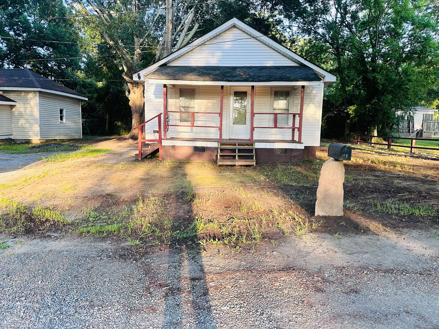 1 bed, 1.0 bath, 572 sqft, $750 — Photo 1