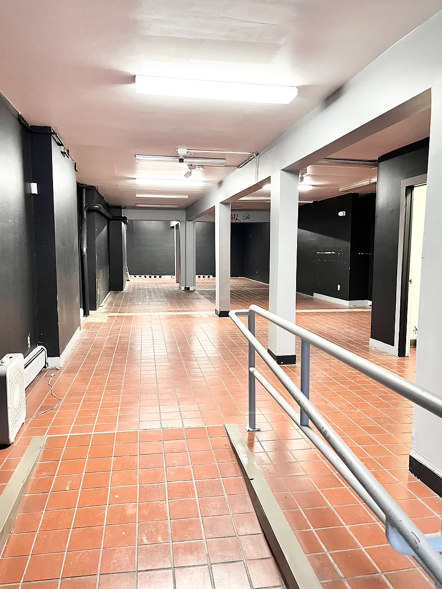 Building Photo - 151 S Pearl St #1