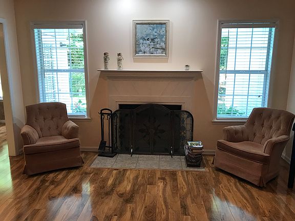5th image of 3412 Sussex Dr
