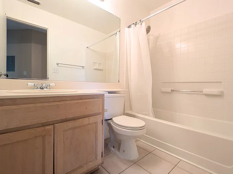 143 Tuscany Ct — Photo 11