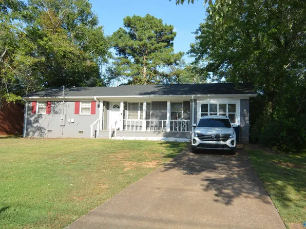 6116 Valley Park Dr NW, Huntsville, AL 35810