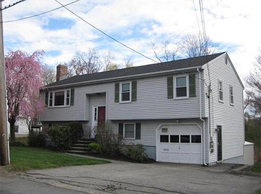2nd image of 322 Ash St