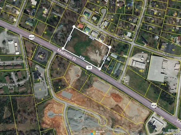 2021 Madison St, Shelbyville, TN 37160