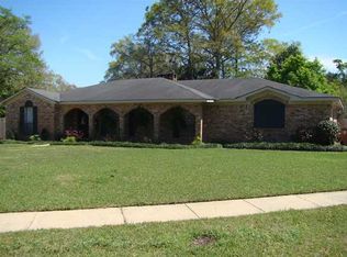 367 Bridle Path Way, Mobile, AL 36608