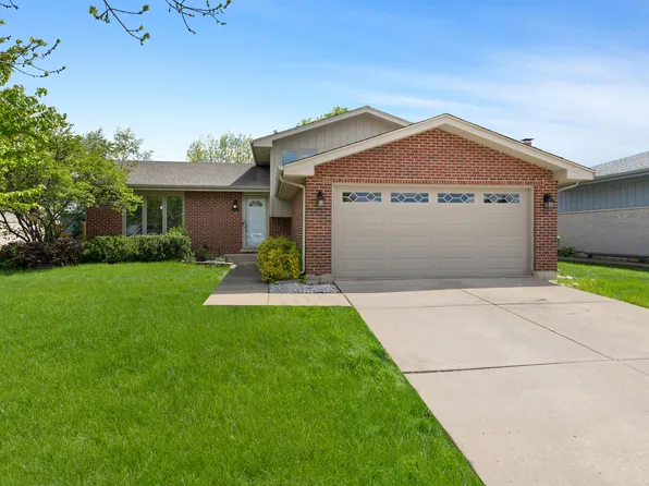 615 Driftwood Ave, Romeoville, IL 60446