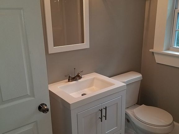 2nd image of 3115 Furber Ave