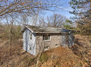 8945 Vergennes St SE, Ada, MI 49301