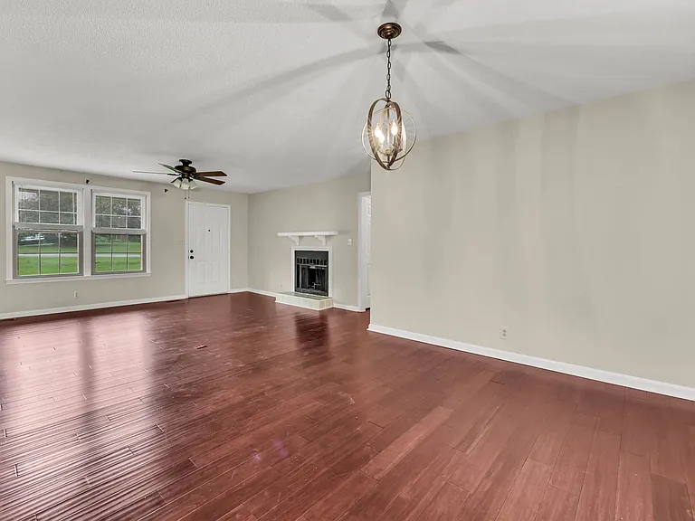 2157 Watertown Pl — Photo 8