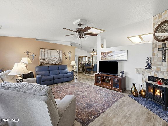3rd image of 1486 Marvin Gardens Ln