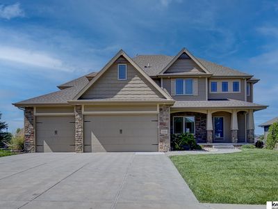 7532 Legacy St, Papillion, NE, 68046