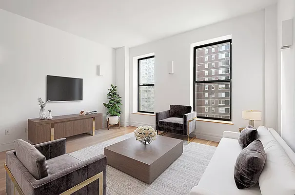 Rented by REAL New York | media 17