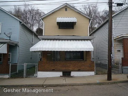 2707 Grover Ave photo 1