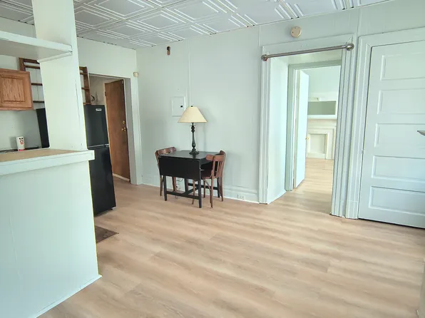 427 S Graham St APT 3, Pittsburgh, PA 15232