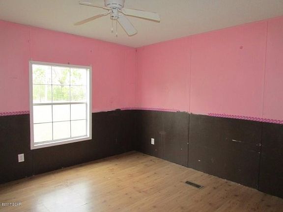 5th image of 544 Campbell Ln