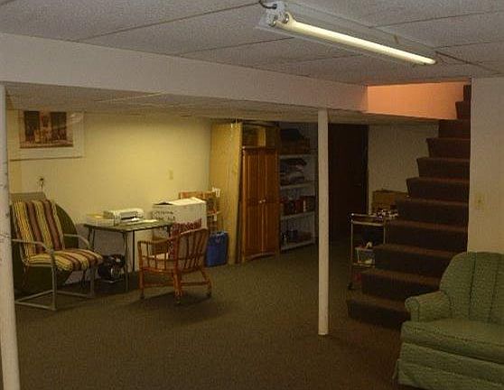 3rd image of 5238 Squire Hill Dr