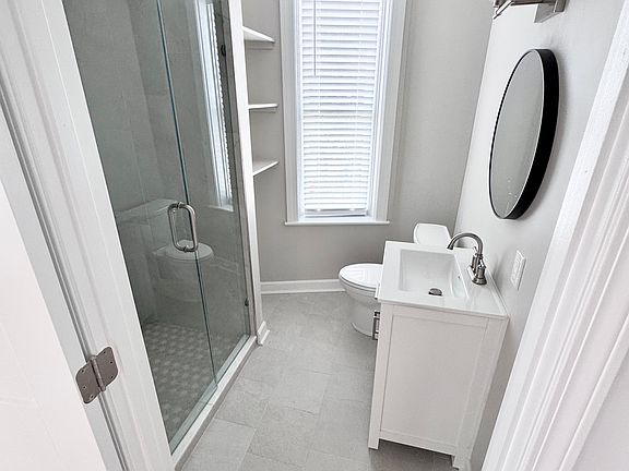 5th image of 300 W Pike St #1