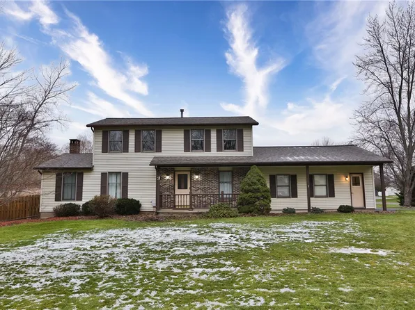 3 W Forest Dr, Rochester, NY 14624