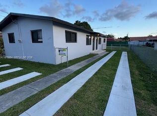 6752 SW 21st St, Miami, FL 33155