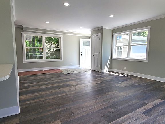 5th image of 23220 W South Lakewood Ln