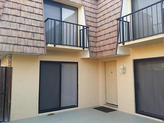 5th image of 1203 12th Ln Unit C
