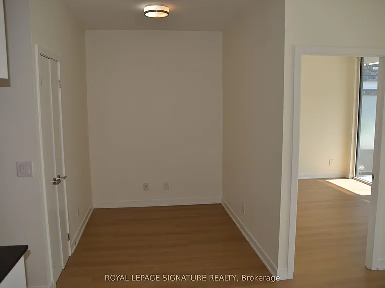 1 Market St #914 — Photo 14