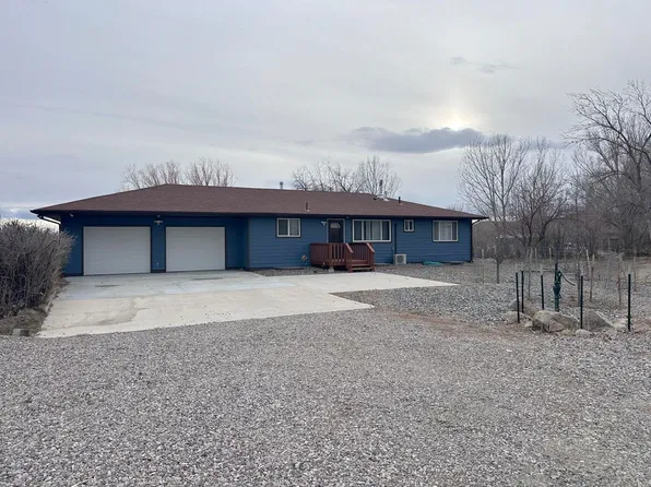 94A Cliff Dr, Riverton, WY 82501