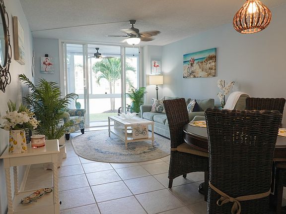 3rd image of 8901 Sunrise Lakes Boulevard #105
