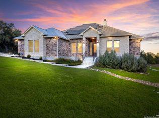 1015 Broken Spoke, Canyon Lake, TX 78133