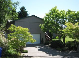 500 SE Lovrien Ave, Gresham, OR 97080