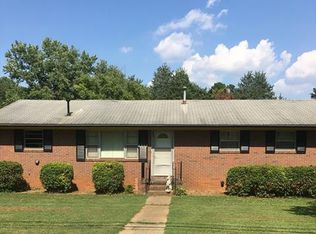 8332 Reames Rd, Charlotte, NC 28216