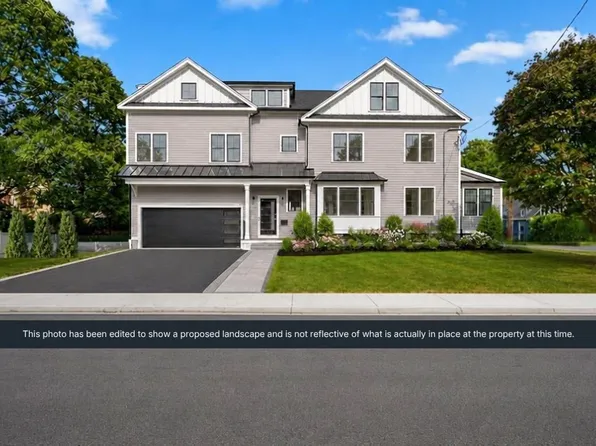11 Greenough St, Needham, MA 02494