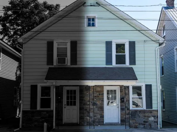 325 W 4th St, Waynesboro, PA 17268