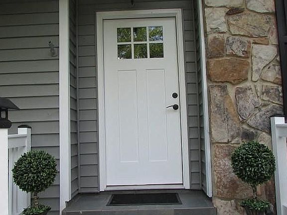 4th image of 1505 Blackwood Dr