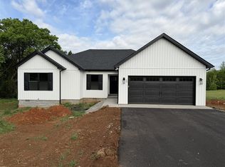 129 Ralph A Young Rd, Bowling Green, KY 42101