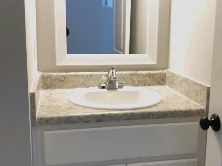 1052 Mulford Loop — Photo 9
