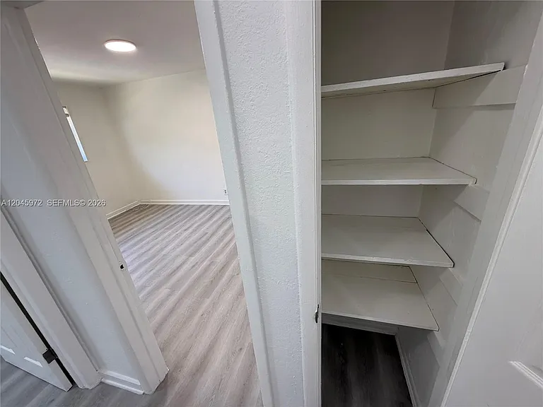 333 NW 2nd Ave #6 — Photo 10