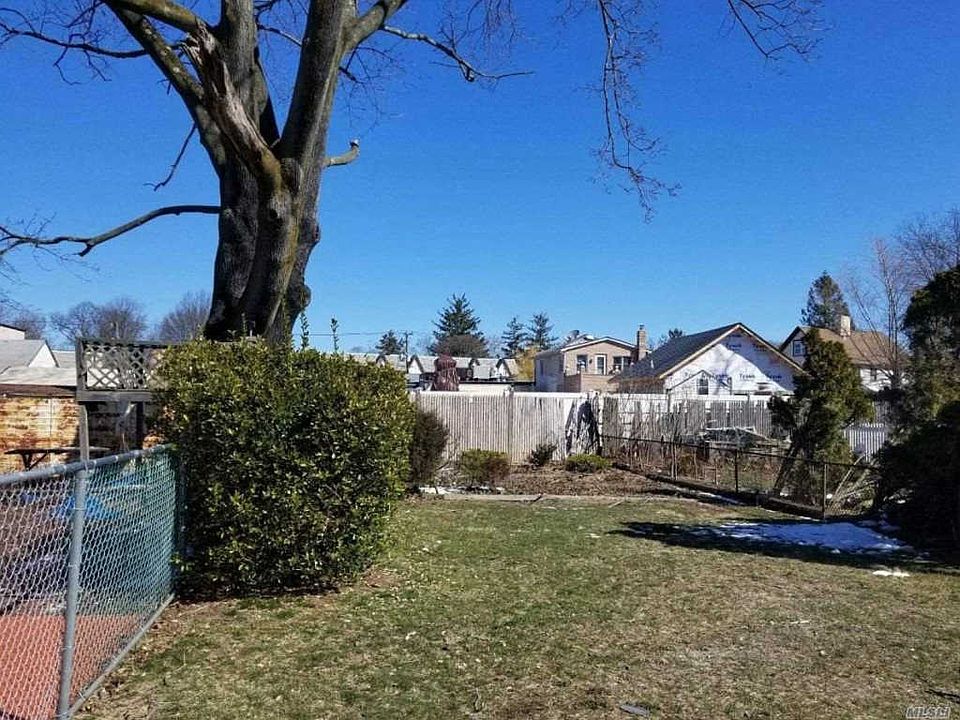 2nd image of 611 Portland Ave