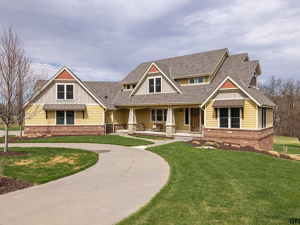 1st image of 10208 Cottonwood Creek Blvd