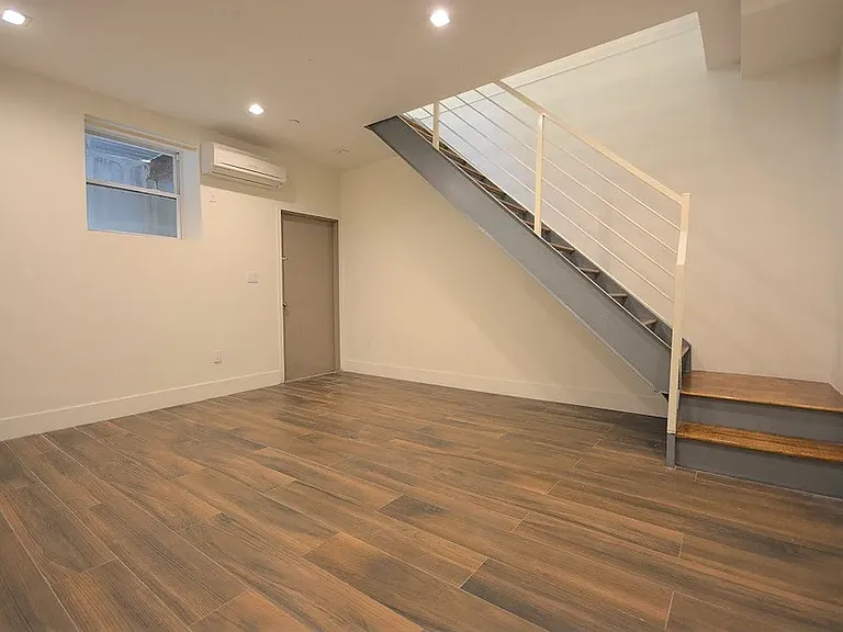 956 Bedford Ave #1B — Photo 5