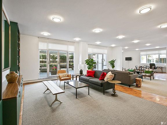 4th image of 1001 Pine St Unit 306