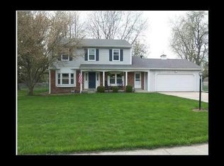 136 Parkview Rd, Carmel, IN 46032